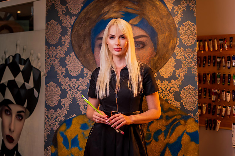 Simay Kislaoglu: The Unstoppable Artist Inspired by Stoic Wisdom